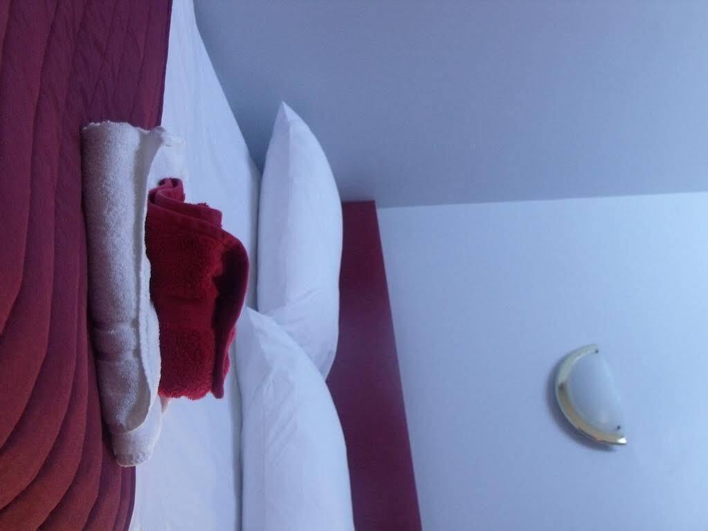 Готель Stag Coach House Carmel Екстер'єр фото